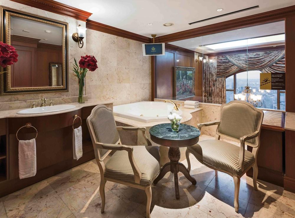 Grand Mercure Imperial Palace Hotel 5*
