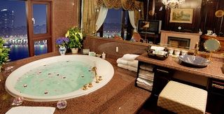 Grand Mercure Imperial Palace