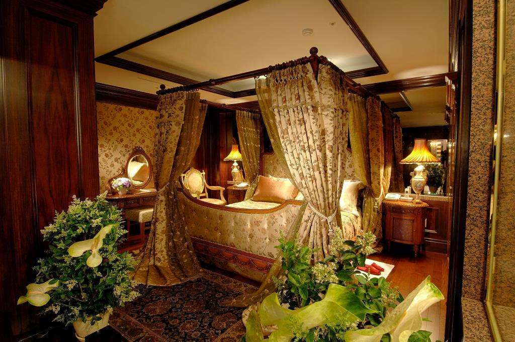 Grand Mercure Imperial Palace Hotel 5*