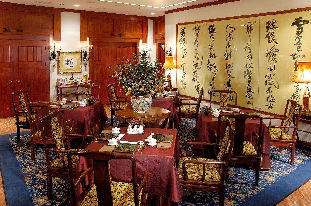 Grand Mercure Imperial Palace Hotel